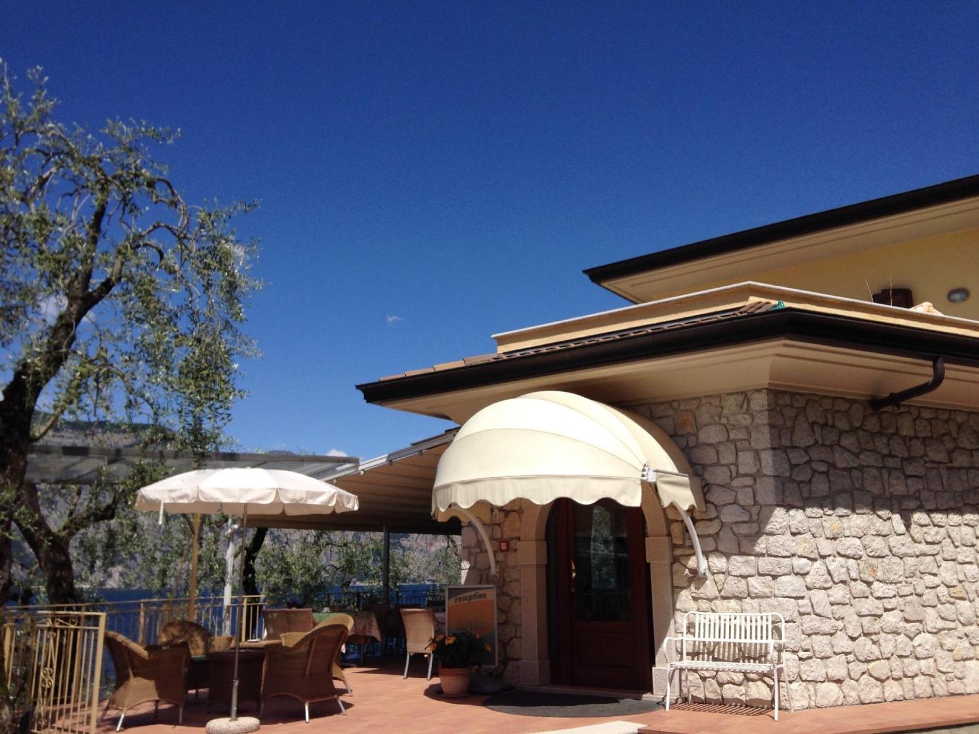 Residence Casa Maria Assenza di Brenzone Exterior photo